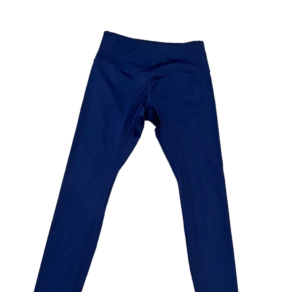 Blue leggings